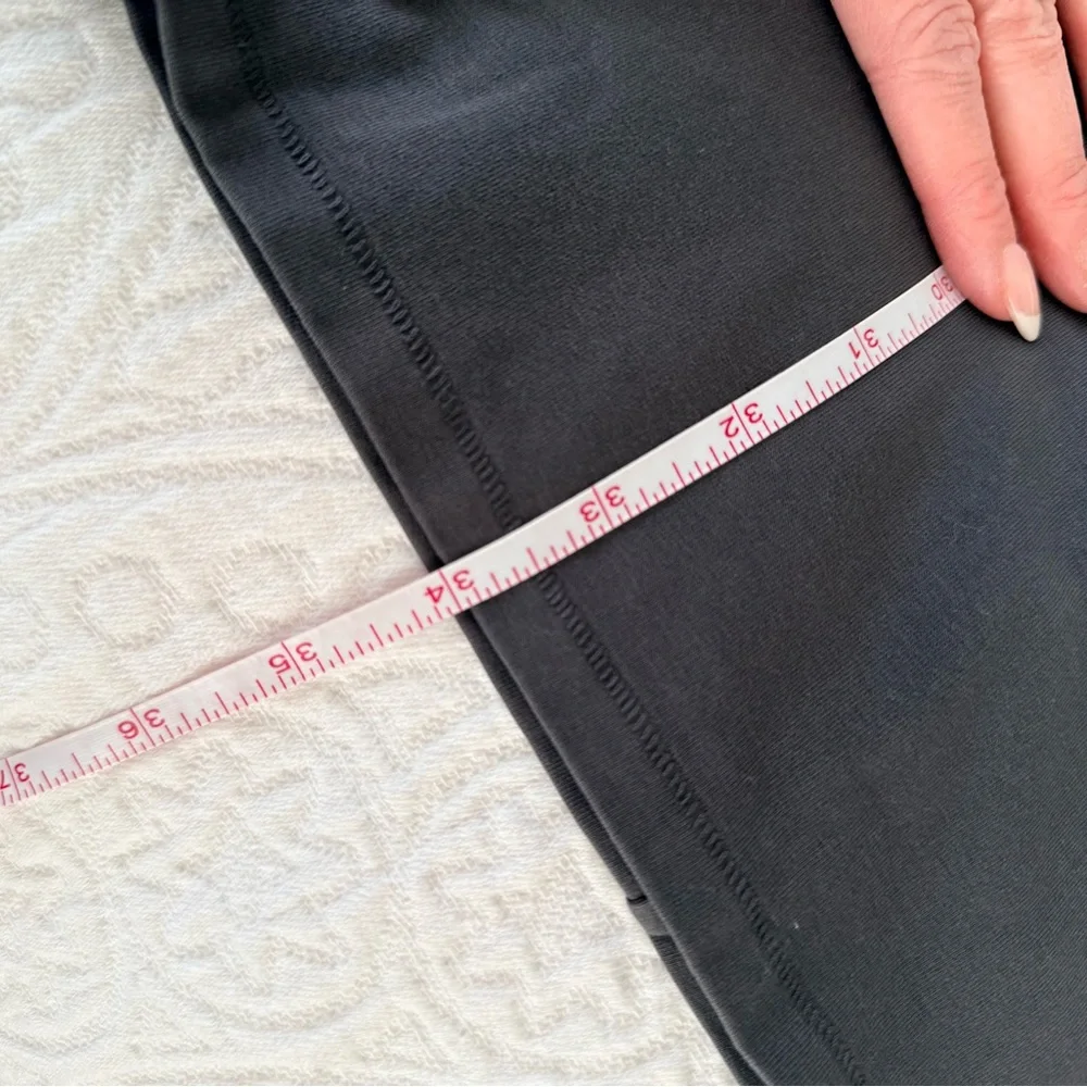 SKIMS New Vintage Dress in size 2X Ash NWT Sleeveless Mock Neck Zip Front Dress - Picture 3 of 7